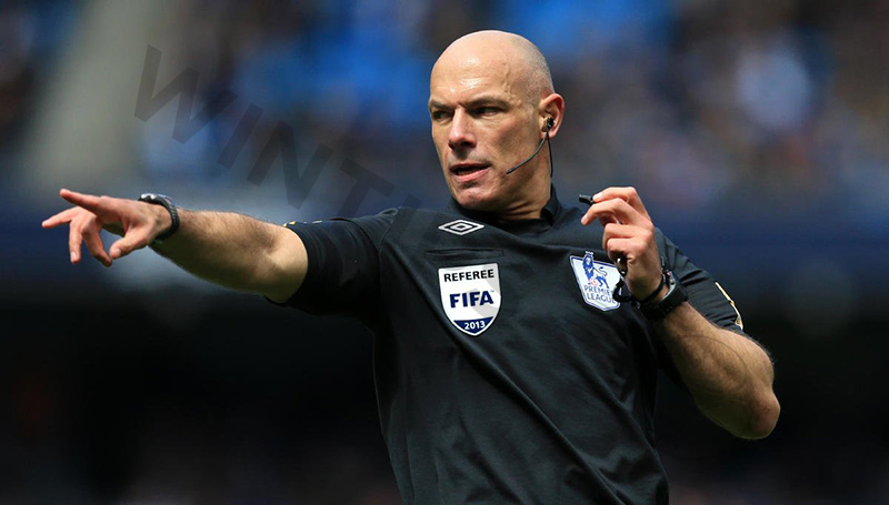 Best football referee in the world​: Howard Webb - England